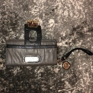 Guess by Marciano Wallet